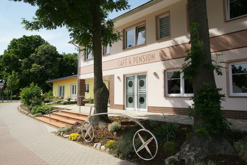 Cafe Und Pension Blohm Greifswald Zewnętrze zdjęcie